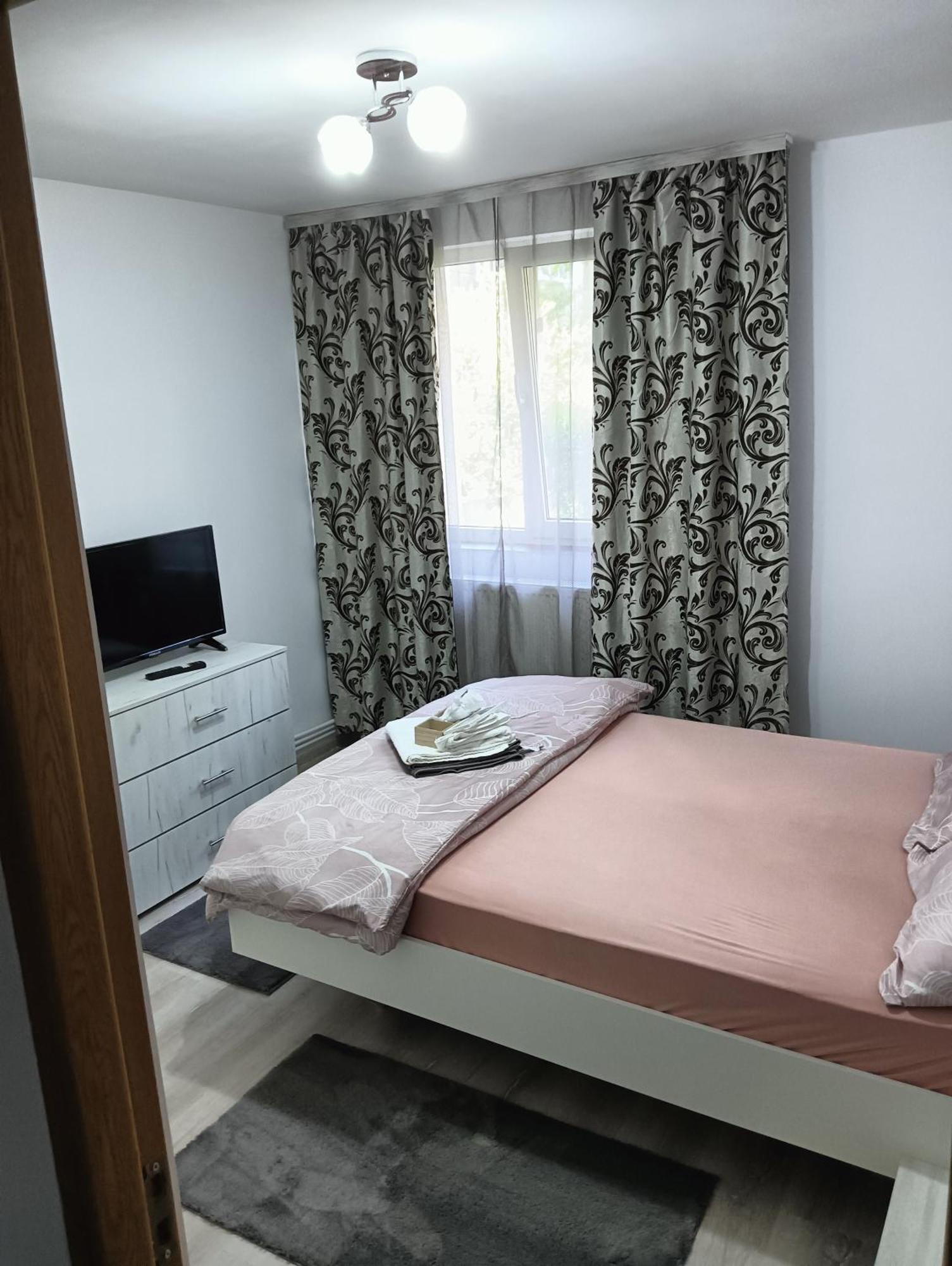 Apartament Hd2 Hunedoara Eksteriør billede